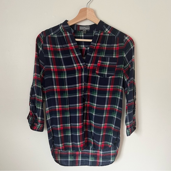 Market & Spruce Dark Blue Plaid Henley Blouse Top Size Small - Picture 2 of 6